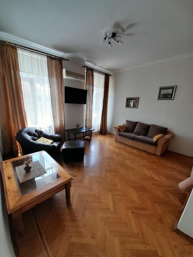 Apartment On Hretska 26/28 Odessa Zewnętrze zdjęcie