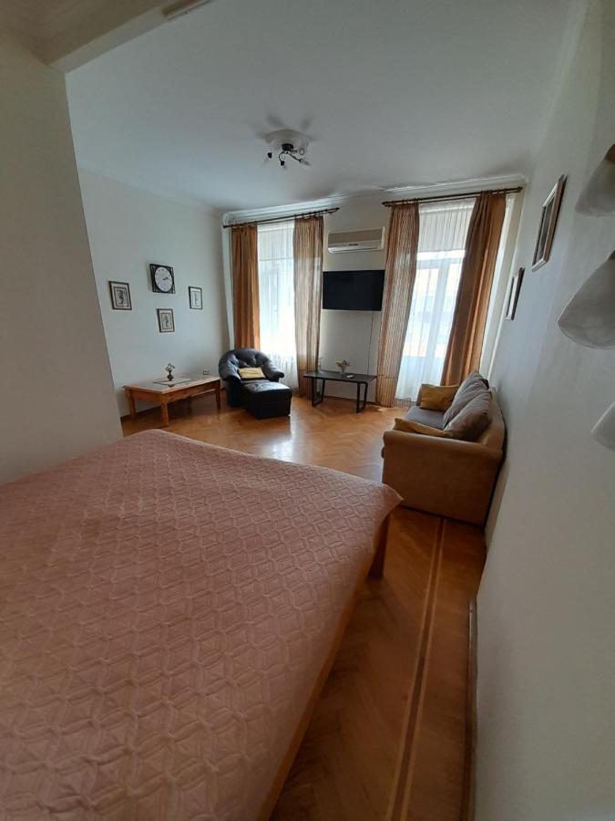Apartment On Hretska 26/28 Odessa Zewnętrze zdjęcie